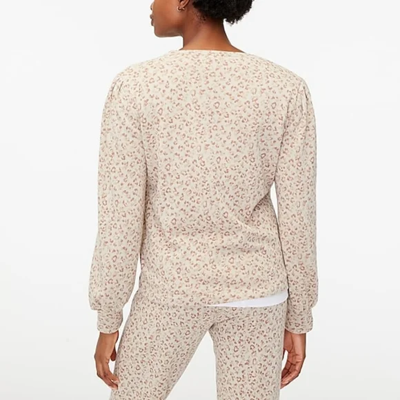 J. Crew Leopard Puff-sleeve Sweatshirt in Cloudspun Fleece | Large - Picture 5 of 6